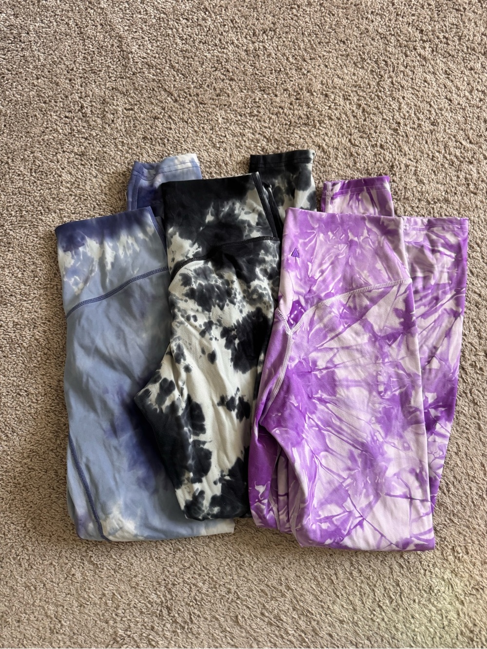 Vitality Tie-Dye Leggings - Purple, Black & Gray - Picture 3 of 9